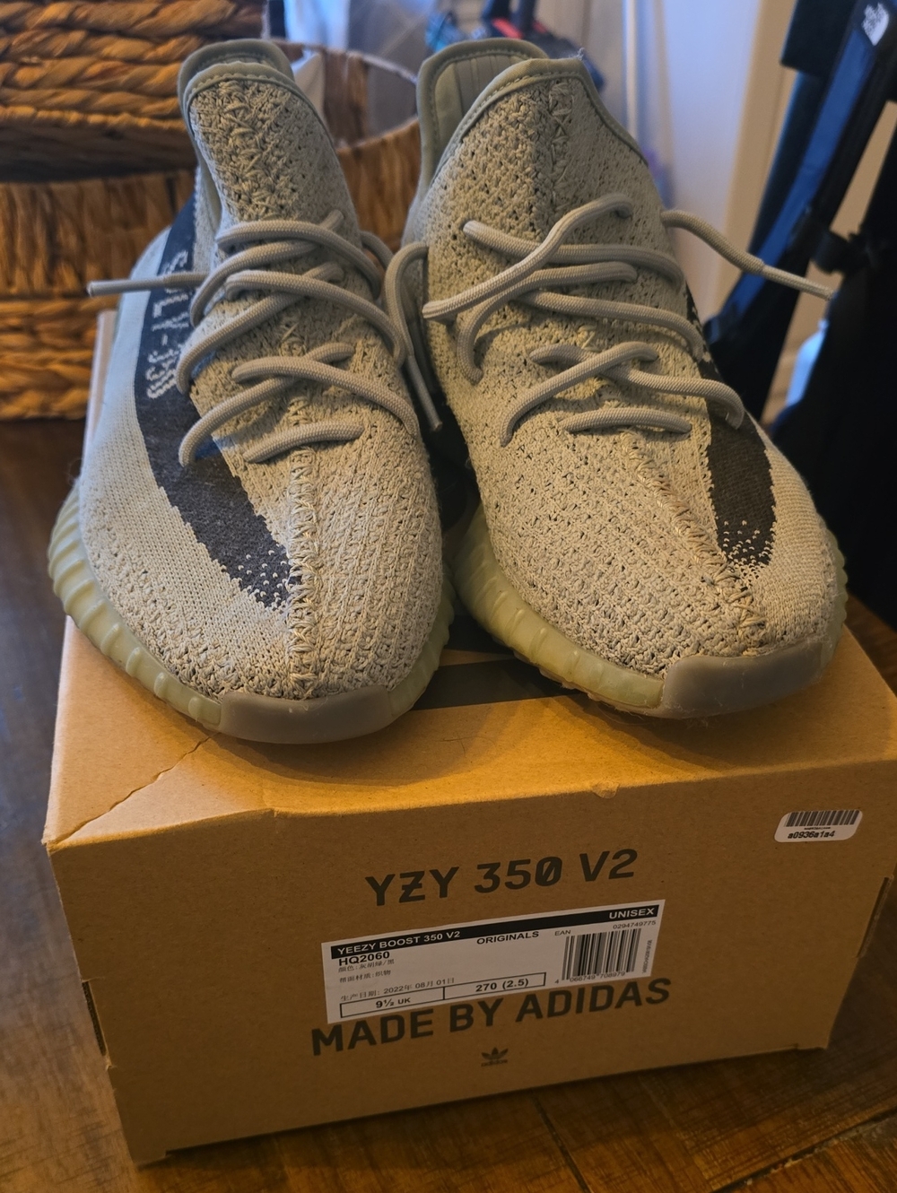 Adidas Yeezy 350 V2 Salt